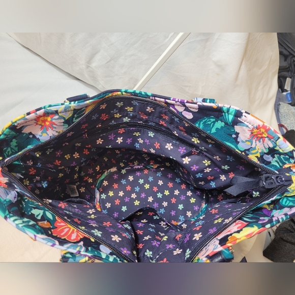 Vera bradley floral tote bag - Picture 5 of 13